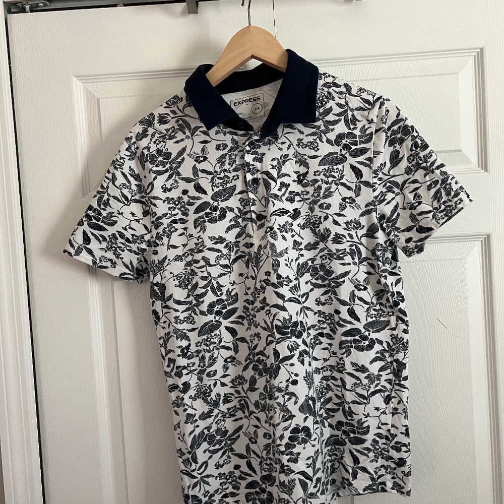 Express Stretch Polo Shirt Mens Size Medium - White with Floral Print